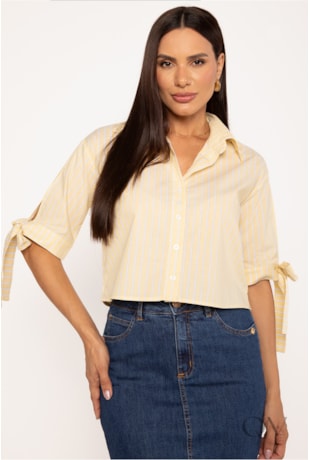 CAMISA CROPPED COM MANGA LAÇO EM TRICOLINE LISTRADA AMARELA - LEKAZIS