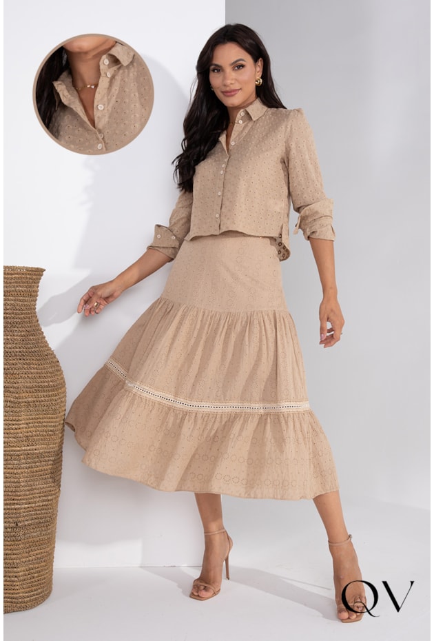 CAMISA CROPPED LAISE BORDADO BEGE - LEKAZIS CAMISA CROPPED LAISE BORDADO BEGE - LEKAZIS