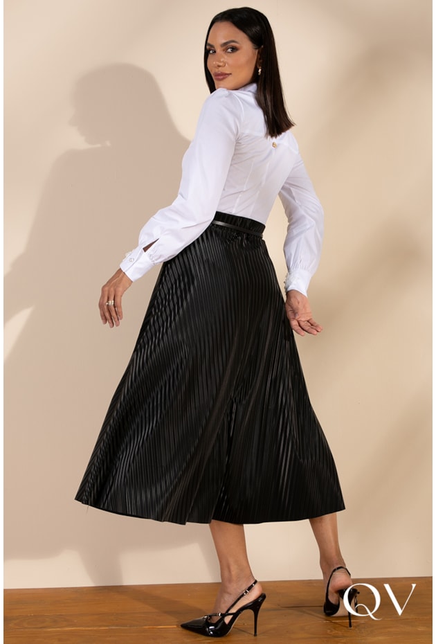 CAMISA DETALHE DE FLOR BRANCO - LEKAZIS CAMISA DETALHE DE FLOR BRANCO - LEKAZIS