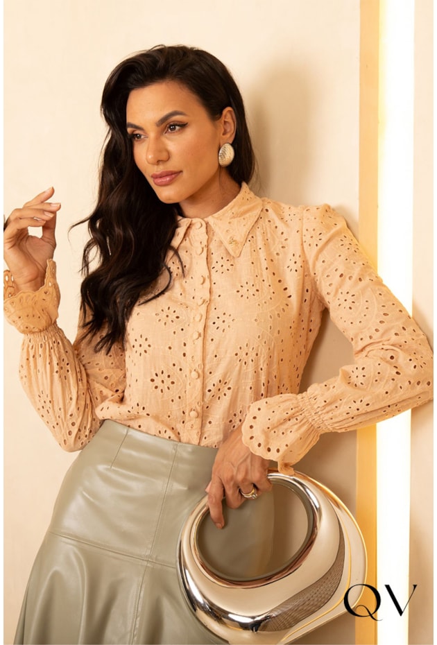 CAMISA EM LAISE AMARELO OCRE - JANY PIM  CAMISA EM LAISE AMARELO OCRE - JANY PIM