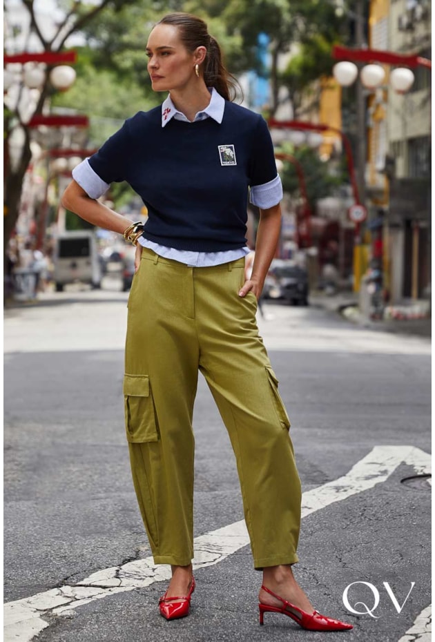 CAMISA EM TRICOLINE FIO TINTO BORDADO LISTRADO - LINDA DE MORRER CAMISA EM TRICOLINE FIO TINTO BORDADO LISTRADO - LINDA DE MORRER