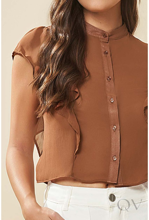 CAMISA MANGA CURTA EM PLANO CHIFFON MARROM - DOCE TRAMA