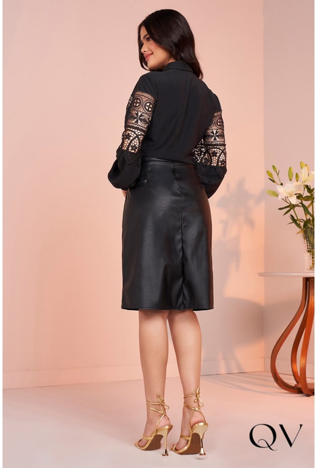 CAMISA MANGA LONGA COM ENTREMEIOS PRETO - FASCÍNIUS CAMISA MANGA LONGA COM ENTREMEIOS PRETO - FASCÍNIUS