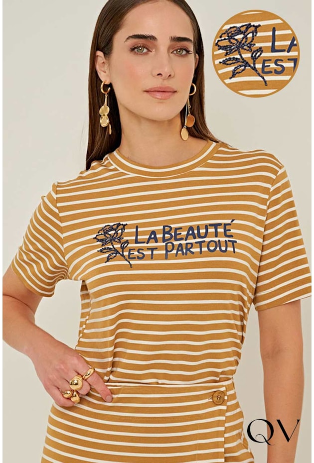 CAMISETA EM MALHA DE VISCOSE LISTRADA NOZES - LINDA DE MORRER CAMISETA EM MALHA DE VISCOSE LISTRADA NOZES - LINDA DE MORRER