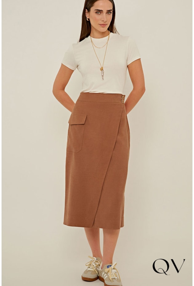 CAMISETA SLIM EM MALHA DE VISCOSE OFF WHITE - LINDA DE MORRER