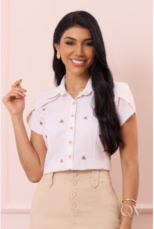 CAMISETE COM BORDADO DE CORAÇÃO EM ALGODÃO LISTRADO BEGE - PURO SHARMY