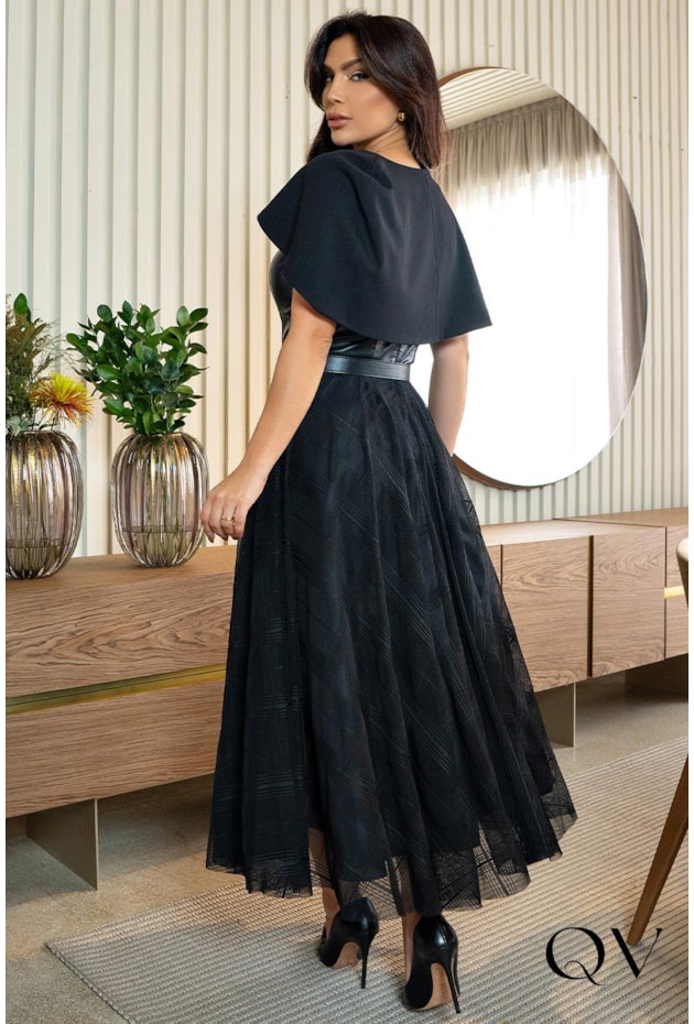 CAPA BOLERO COM LAÇO PRETO - LUZIA FAZZOLLI CAPA BOLERO COM LAÇO PRETO - LUZIA FAZZOLLI