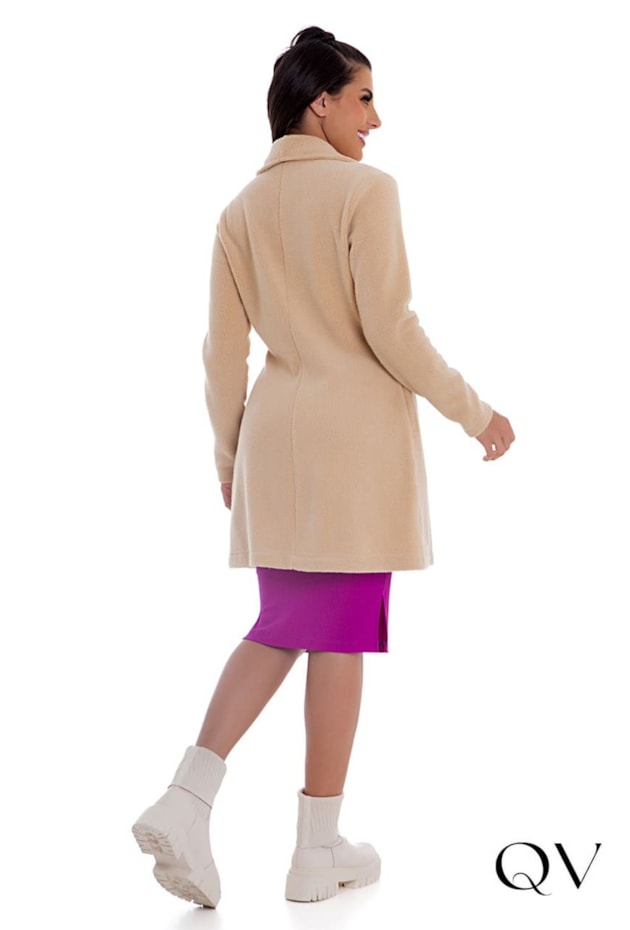 CASACO TEDDY COM BOTÕES ENCAPADOS BEGE - HAPUK CASACO TEDDY COM BOTÕES ENCAPADOS BEGE - HAPUK