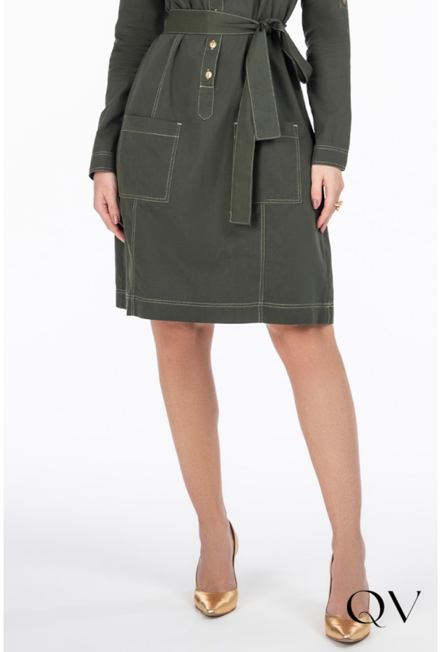 CHEMISIE SARJA COM BOLSOS VERDE - VIA TOLENTINO CHEMISIE SARJA COM BOLSOS VERDE - VIA TOLENTINO