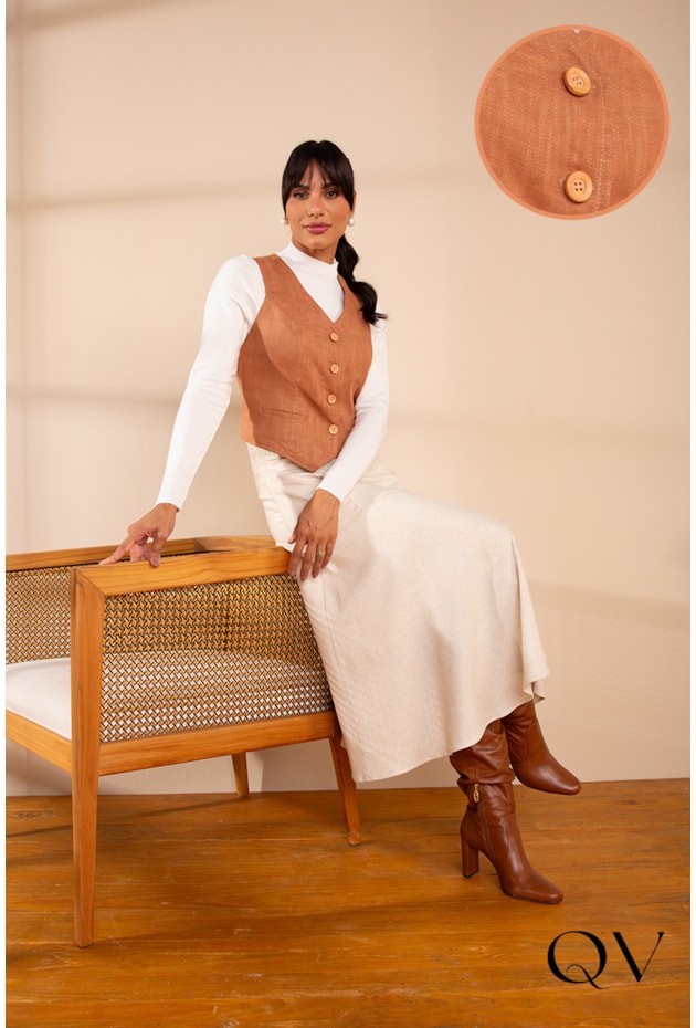 COLETE BOTÕES FRONTAIS NUDE - LEKAZIS COLETE BOTÕES FRONTAIS NUDE - LEKAZIS