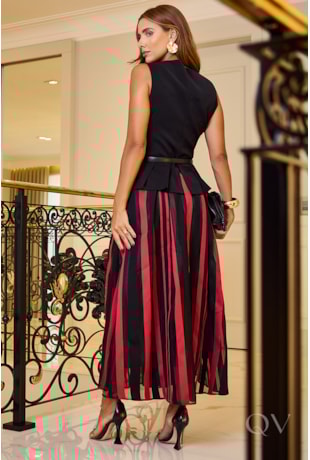 COLETE EM ALFAIATARIA PRETO - LUZIA FAZZOLLI