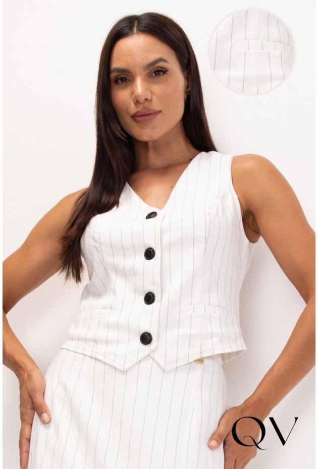 COLETE EM RISCA DE GIZ OFF WHITE - LEKAZIS COLETE EM RISCA DE GIZ OFF WHITE - LEKAZIS