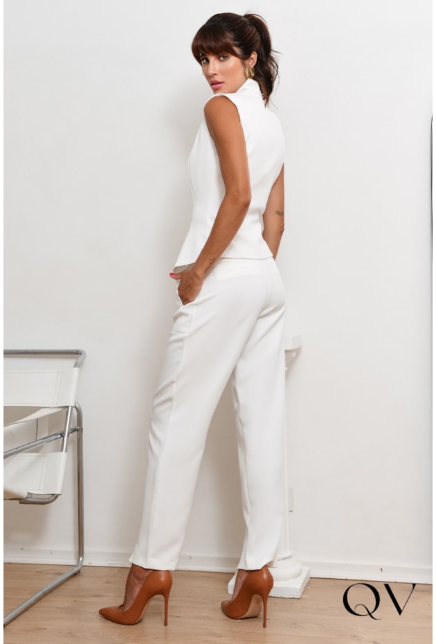 COLETE GOLA PADRE OFF WHITE - LUZIA FAZZOLLI COLETE GOLA PADRE OFF WHITE - LUZIA FAZZOLLI