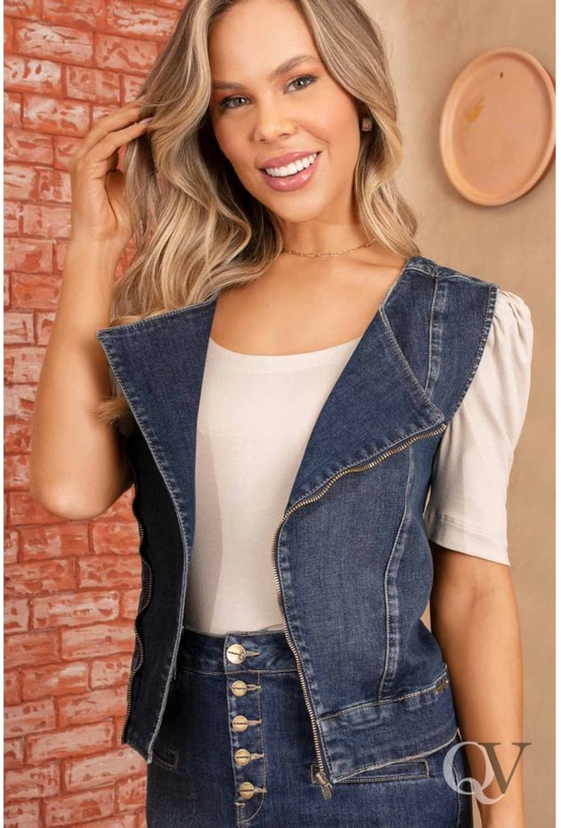 COLETE JEANS TRADICIONAL GOLA E ZÍPER - VIA TOLENTINO COLETE JEANS TRADICIONAL GOLA E ZÍPER - VIA TOLENTINO