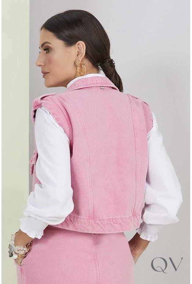 COLETE SARJA COLOR BOLSOS ROSA - TITANIUM JEANS COLETE SARJA COLOR BOLSOS ROSA - TITANIUM JEANS