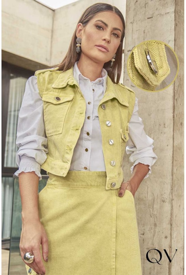 COLETE SARJA COLOR BOLSOS VERDE - TITANIUM JEANS COLETE SARJA COLOR BOLSOS VERDE - TITANIUM JEANS