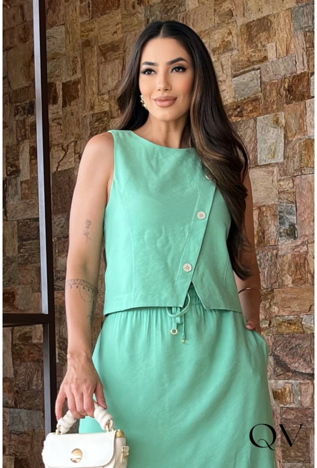 CONJUNTO ALAFAIATARIA COM BOTÕES VERDE - LUZIA FAZZOLLI CONJUNTO ALAFAIATARIA COM BOTÕES VERDE - LUZIA FAZZOLLI