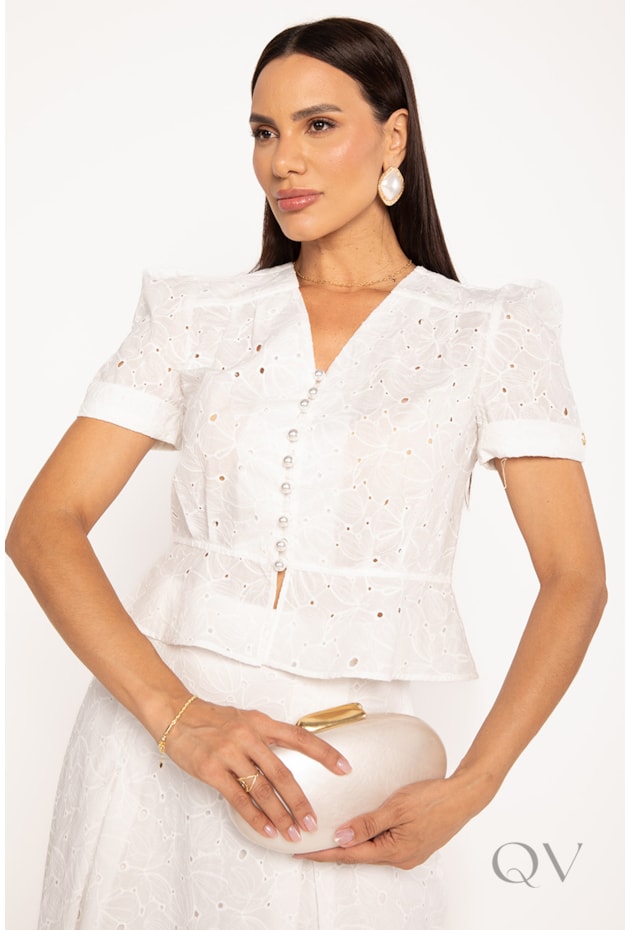 CONJUNTO COM BLUSA E SAIA EM LAISE DE ALGODÃO BRANCO - LEKAZIS