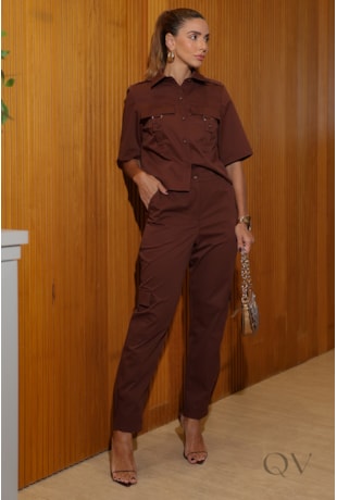 CONJUNTO COM BOLSOS EM SARJA MARROM - LUZIA FAZZOLLI