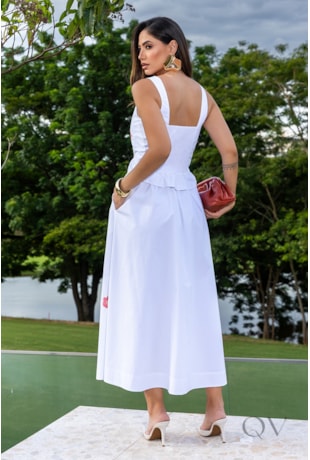 CONJUNTO COM BORDADO EVASÊ EM TRICOLINE BRANCO - LUZIA FAZZOLLI