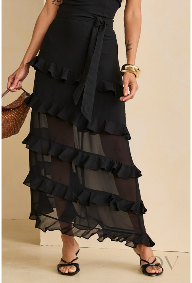 CONJUNTO COM CAMADA DE BABADOS EM VISCOSE PRETO - ARTSY