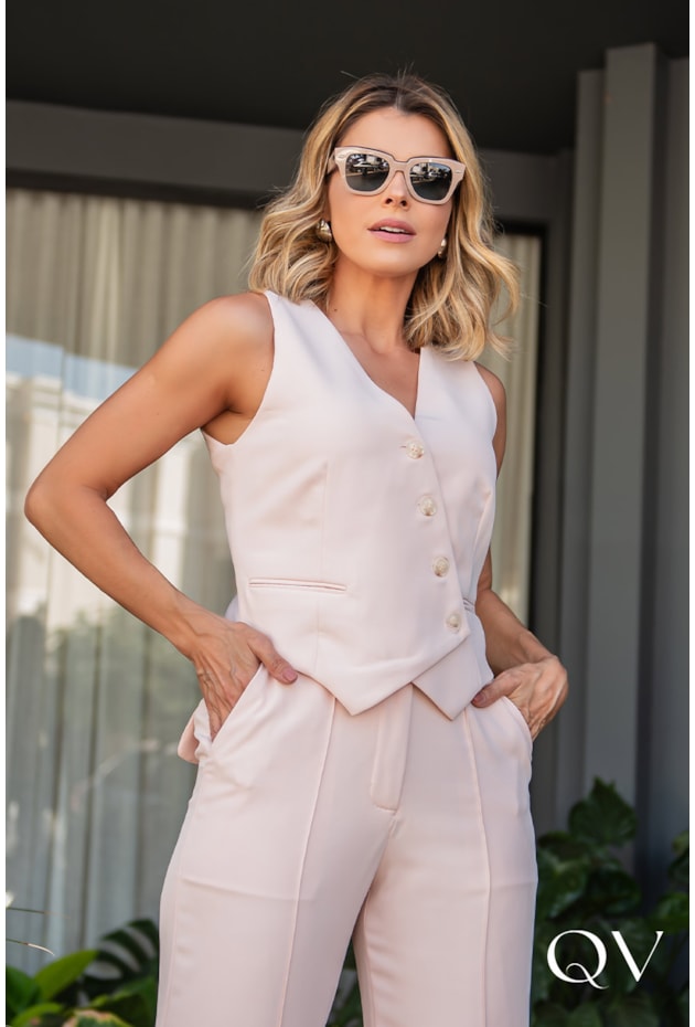 CONJUNTO EM ALFAIATARIA POLIÉSTER ROSE - LUZIA FAZZOLLI CONJUNTO EM ALFAIATARIA POLIÉSTER ROSE - LUZIA FAZZOLLI