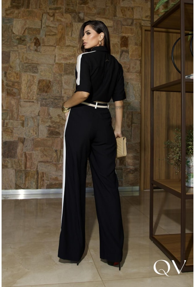 CONJUNTO EM CREPE LEVE POLO PRETO - LUZIA FAZZOLLI CONJUNTO EM CREPE LEVE POLO PRETO - LUZIA FAZZOLLI