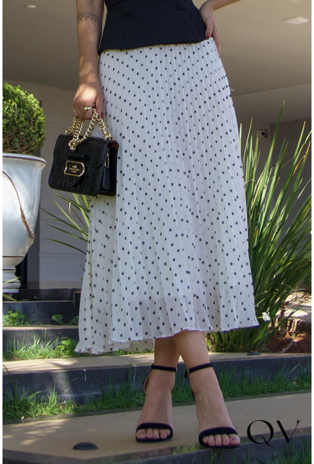 CONJUNTO EM CREPE SAIA PLISSADA PB - LUZIA FAZZOLLI CONJUNTO EM CREPE SAIA PLISSADA PB - LUZIA FAZZOLLI