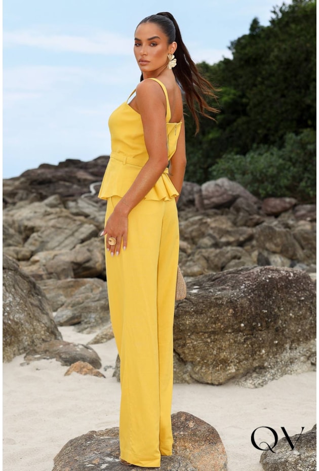 CONJUNTO EM LINHO COM CINTO AMARELO - LUZIA FAZZOLLI