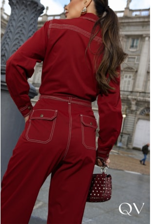 CONJUNTO EM SARJA PESPONTADO VINHO - LUZIA FAZZOLLI CONJUNTO EM SARJA PESPONTADO VINHO - LUZIA FAZZOLLI