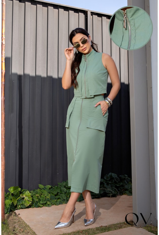 CONJUNTO EM SARJA ZÍPER FRONTAL VERDE - LUZIA FAZZOLLI CONJUNTO EM SARJA ZÍPER FRONTAL VERDE - LUZIA FAZZOLLI