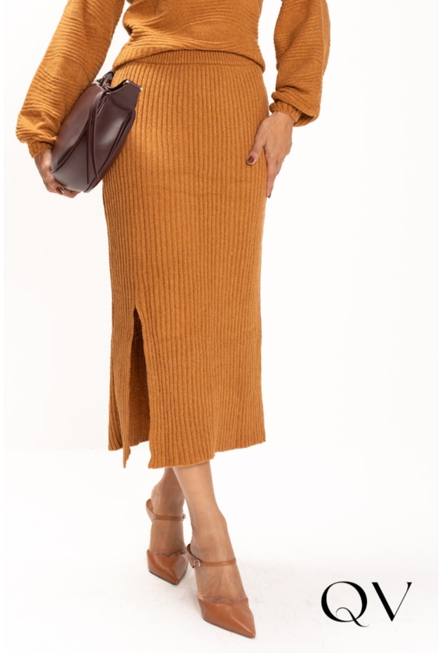 CONJUNTO EM TRICOT COM FENDA LATERAL CARAMELO - LEKAZIS