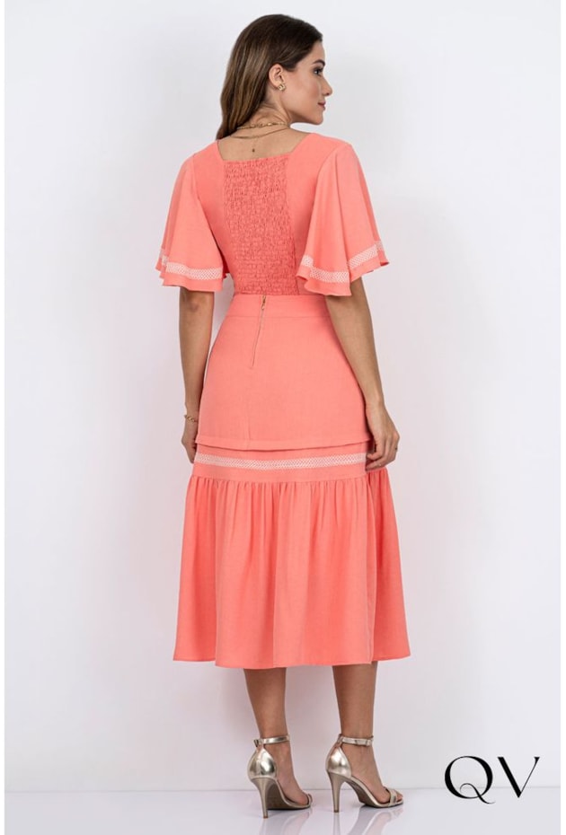 CONJUNTO EVASÊ BORDADO SALMÃO - VIA TOLENTINO CONJUNTO EVASÊ BORDADO SALMÃO - VIA TOLENTINO