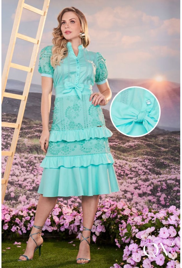 CONJUNTO MIDI COM ENTREMEIOS E GUIPPIR AZUL - FASCÍNIUS CONJUNTO MIDI COM ENTREMEIOS E GUIPPIR AZUL - FASCÍNIUS