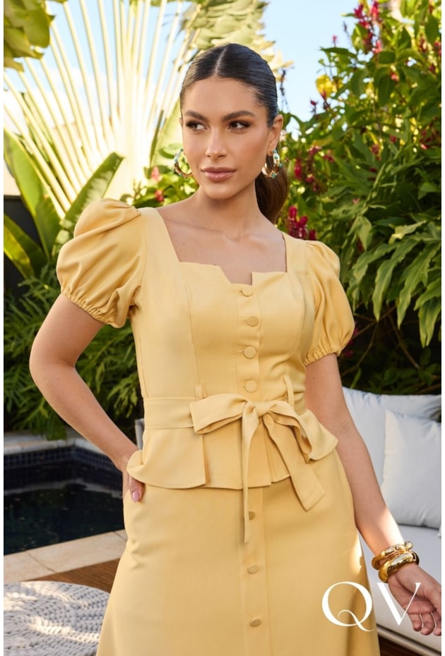 CONJUNTO MIDI EM ALFAIATARIA AMARELO - DOCE MARIA