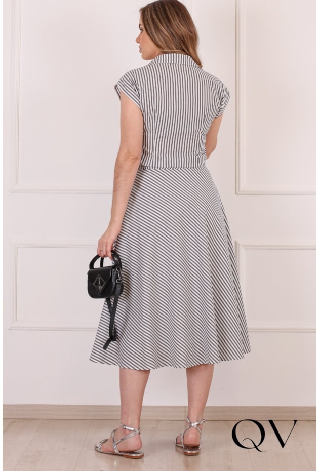 CONJUNTO MIDI LISTRADO EM TRICOLINE DE ALGODÃO PRETO - PURO SHARMY