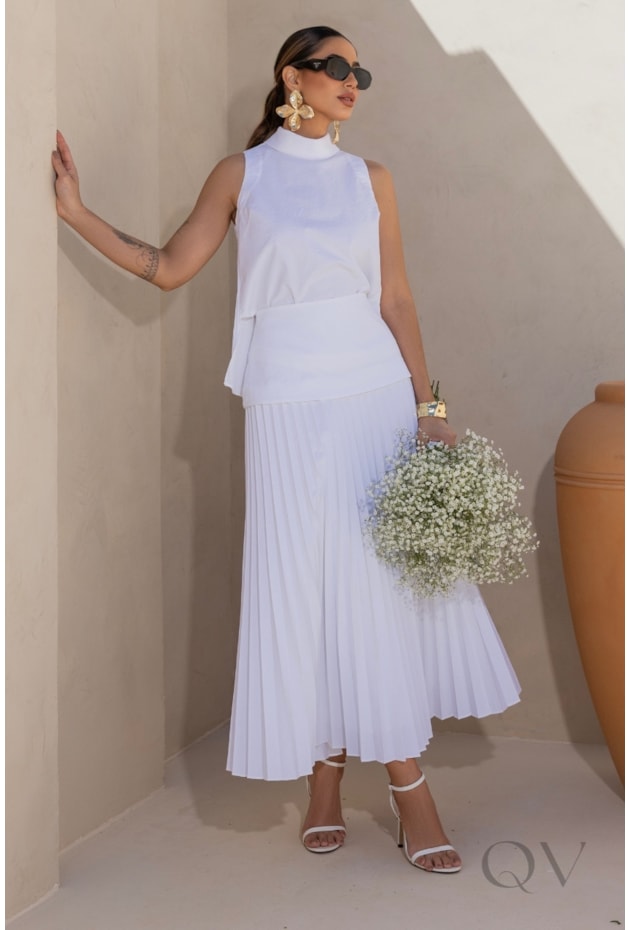 CONJUNTO MIDI PLISSADO EM ALFAIATARIA BRANCO - LUZIA FAZZOLLI CONJUNTO MIDI PLISSADO EM ALFAIATARIA BRANCO - LUZIA FAZZOLLI