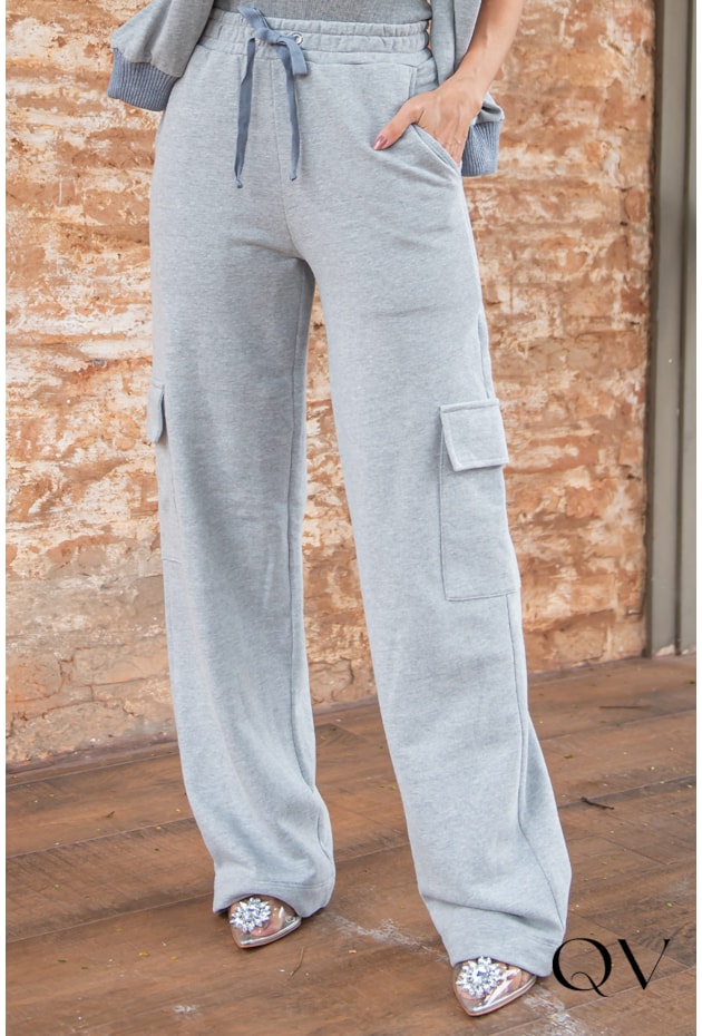 CONJUNTO MOLETOM BORDADO CINZA - LUZIA FAZZOLLI CONJUNTO MOLETOM BORDADO CINZA - LUZIA FAZZOLLI