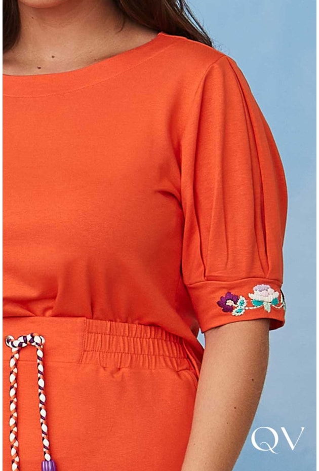 CONJUNTO MOLETOM LARANJA DETALHE CORDÃO - LUZIA FAZZOLLI CONJUNTO MOLETOM LARANJA DETALHE CORDÃO - LUZIA FAZZOLLI