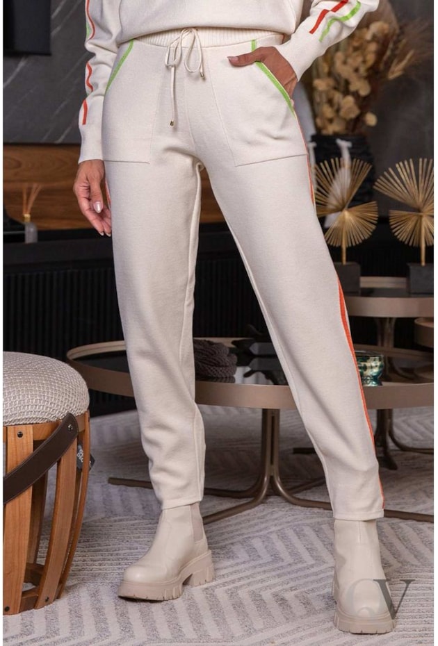 CONJUNTO TRICÔ LISTRAS LATERAIS OFF WHITE - LUZIA FAZZOLLI CONJUNTO TRICÔ LISTRAS LATERAIS OFF WHITE - LUZIA FAZZOLLI