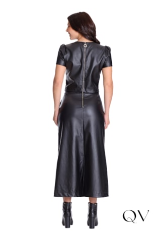 CROPPED EM TECIDO PLANO COM ASPECTO EM COURO PRETO - HAPUK CROPPED EM TECIDO PLANO COM ASPECTO EM COURO PRETO - HAPUK