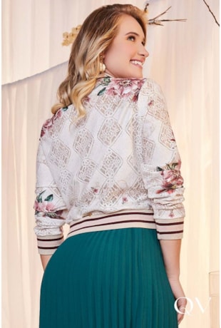 JAQUETA BOMBER DE RENDA FLORAL BEGE - FASCÍNIUS