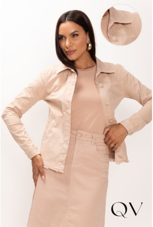 Produto JAQUETA EM JEANS BARRA DESFIADA NUDE - LEKAZIS