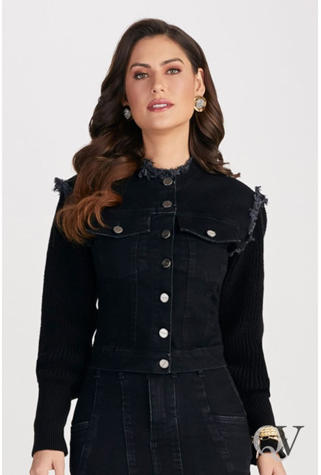 JAQUETA JEANS BLACK GOLA E CAVA DESFIADA - TITANIUM JEANS JAQUETA JEANS BLACK GOLA E CAVA DESFIADA - TITANIUM JEANS