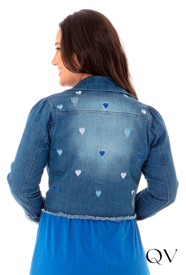 JAQUETA JEANS COM BORDADO DE CORAÇÕES AZUL ESCURO - HAPUK JAQUETA JEANS COM BORDADO DE CORAÇÕES AZUL ESCURO - HAPUK