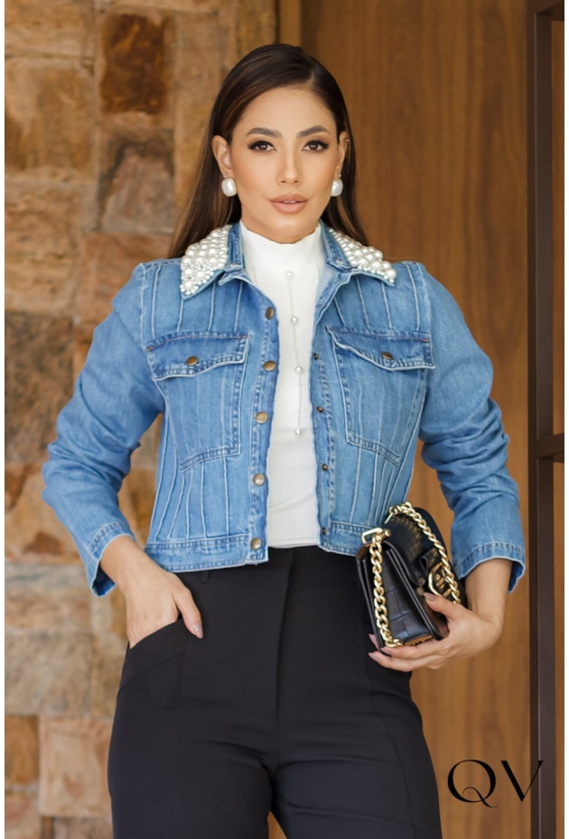 JAQUETA JEANS GOLA BORDADA AZUL - LUZIA FAZZOLLI JAQUETA JEANS GOLA BORDADA AZUL - LUZIA FAZZOLLI