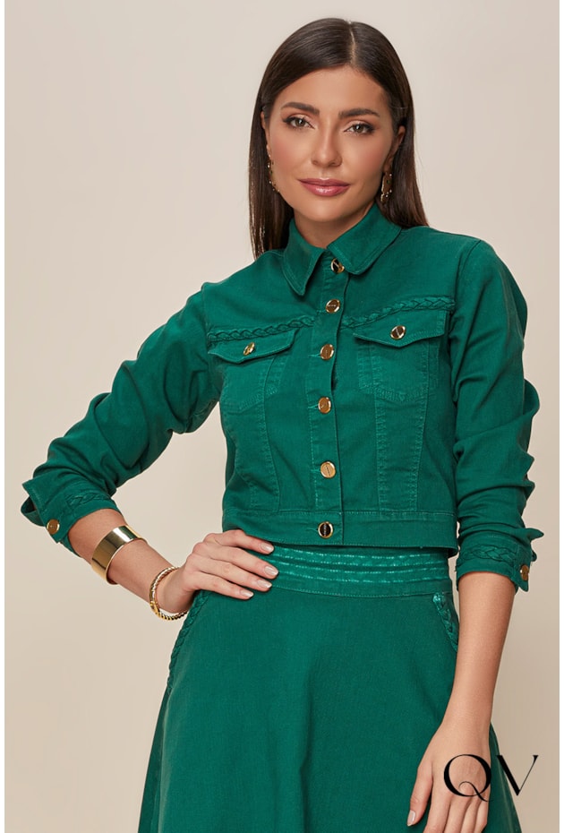 JAQUETA SARJA DETALHE TRANÇADO VERDE - TITANIUM JEANS JAQUETA SARJA DETALHE TRANÇADO VERDE - TITANIUM JEANS