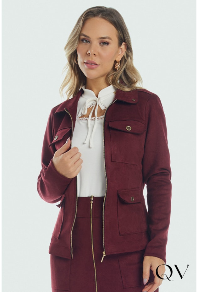 JAQUETA SUEDE COM MAXI BOLSOS MARSALA - VIA TOLENTINO JAQUETA SUEDE COM MAXI BOLSOS MARSALA - VIA TOLENTINO