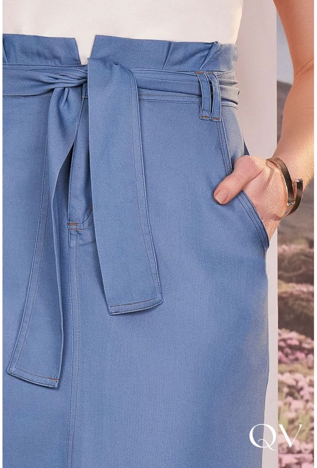 SAIA CLOCHARD COM FAIXA AZUL - FASCÍNIUS SAIA CLOCHARD COM FAIXA AZUL - FASCÍNIUS