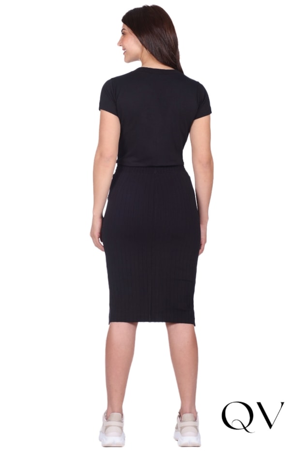 SAIA COM BOLSOS EM MALHA CANELADA PRETO - HAPUK